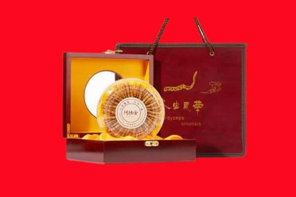 收购资讯:淮南市凤台回收冬虫夏草是按克吗